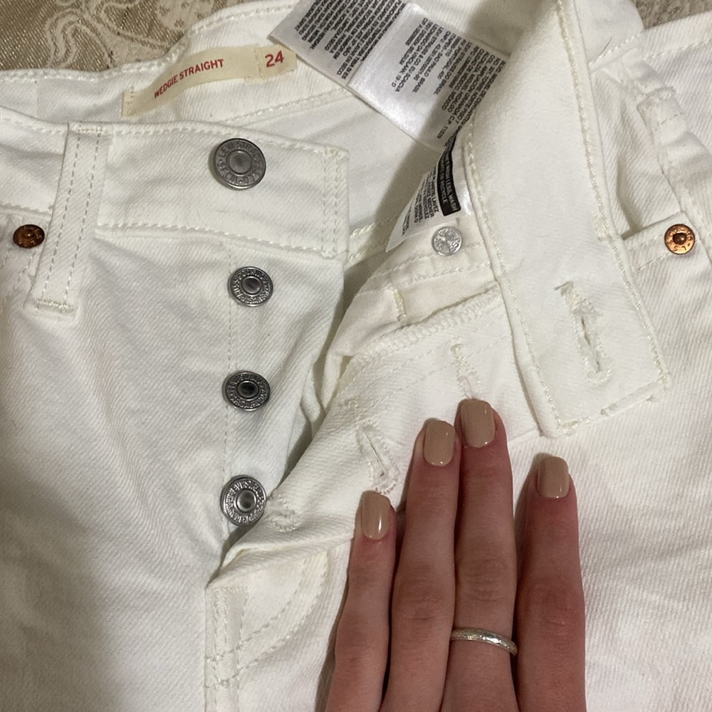 Levi’s Jeans - Picture 5 of 6